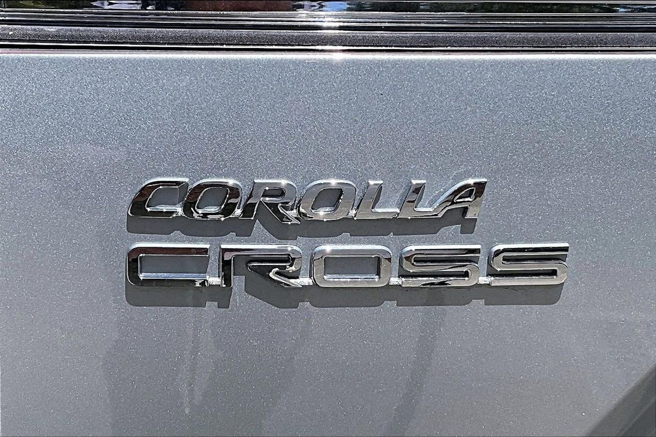 Used 2023 Toyota Corolla Cross L image 25