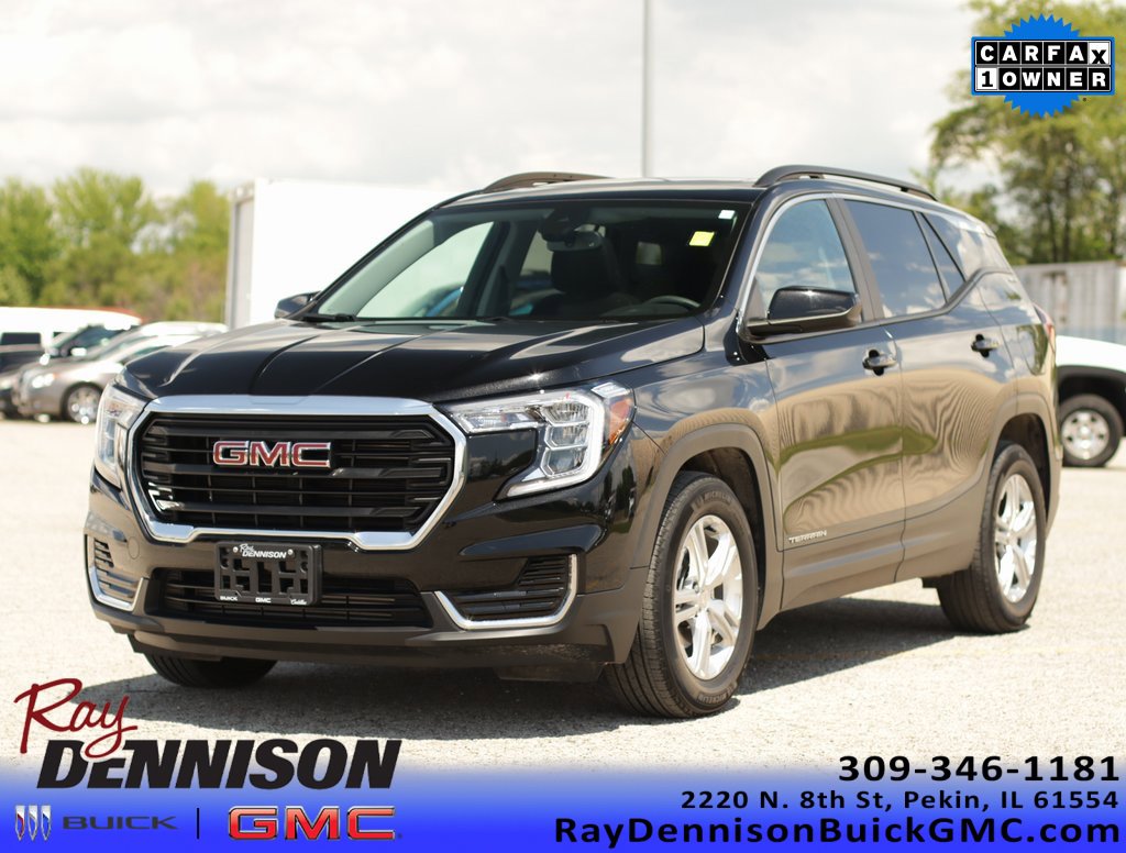 Used 2022 GMC Terrain SLE w/ Driver Convenience Package image 3
