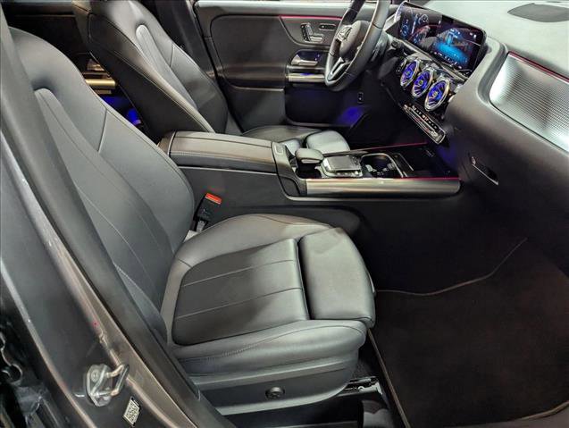 Used 2023 Mercedes-Benz GLA 250 4MATIC w/ Premium Package image 20