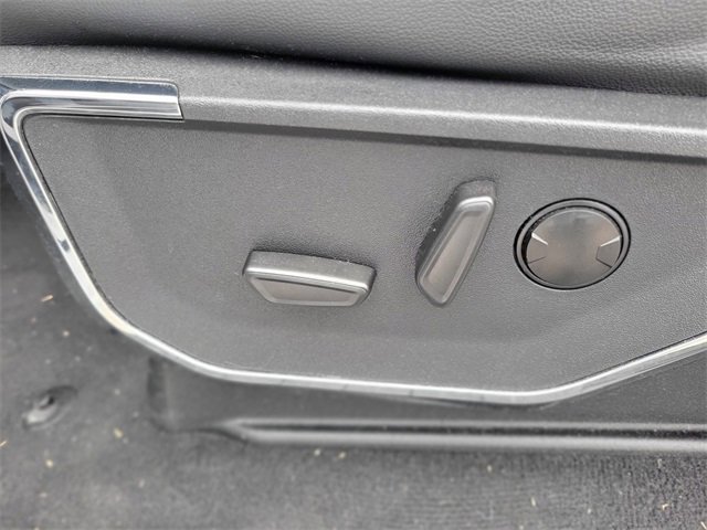 Used 2024 Ford F450 Lariat image 20