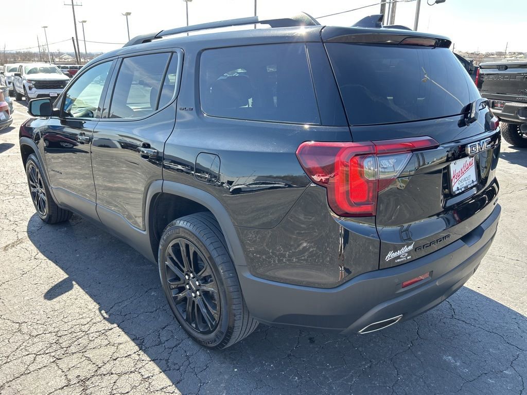 Used 2023 GMC Acadia SLE w/ Infotainment Package image 7