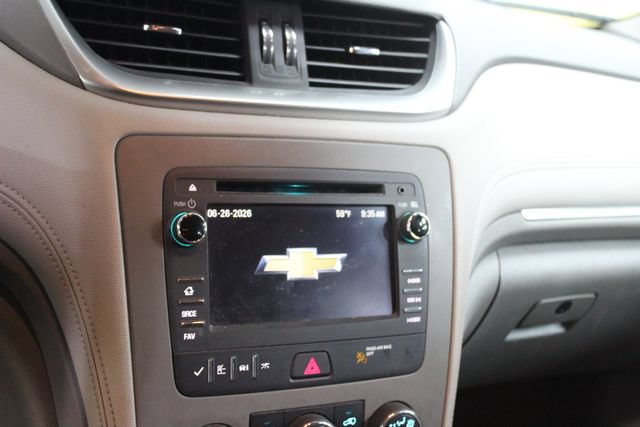 Used 2017 Chevrolet Traverse LS AWD/4WD image 14