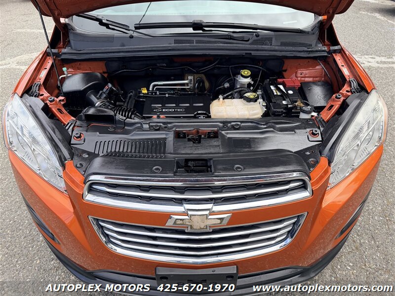 Used 2015 Chevrolet Trax LT w/ LT Plus Package FWD image 18