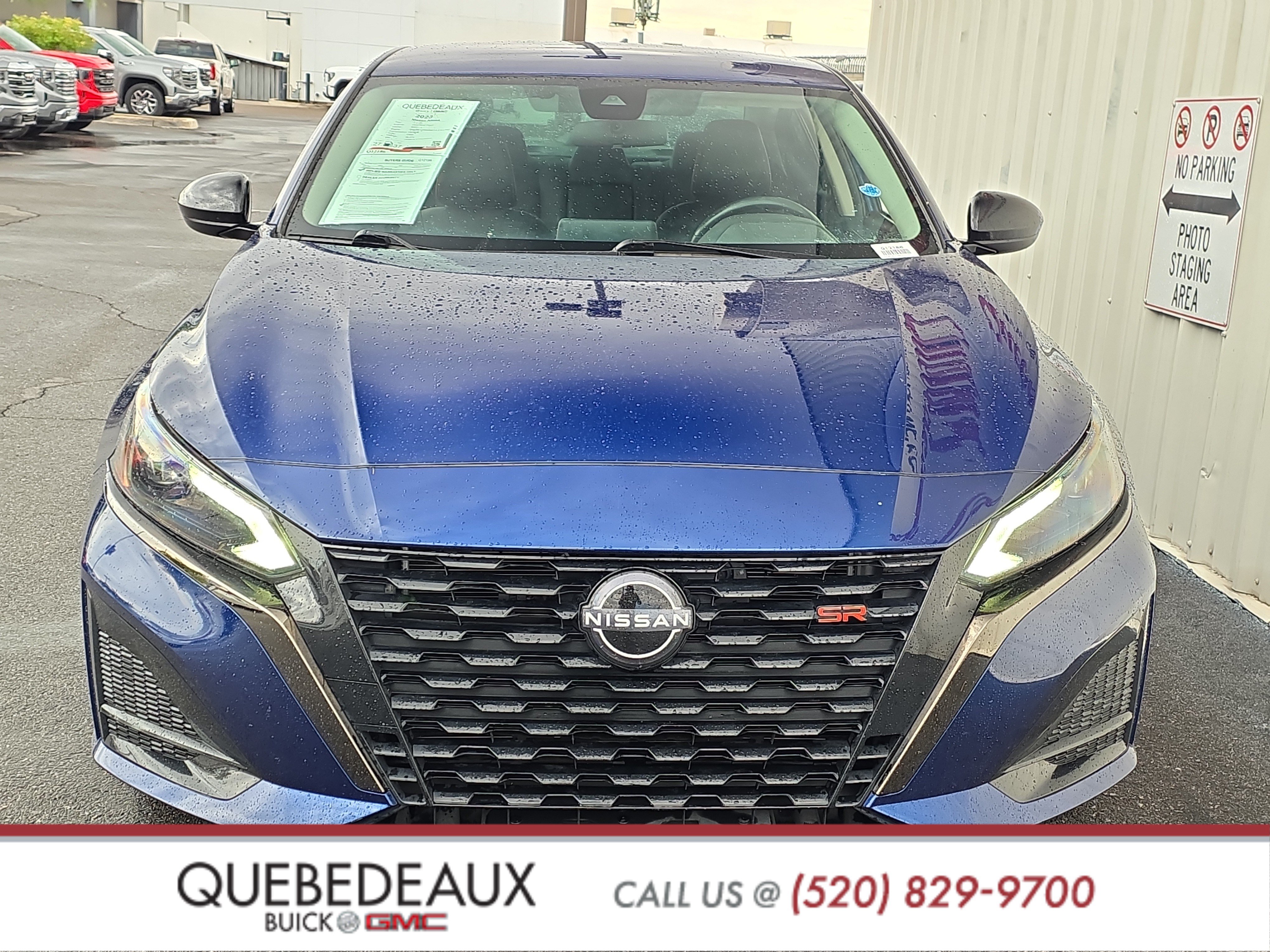 Used 2023 Nissan Altima 2.5 SR FWD image 2