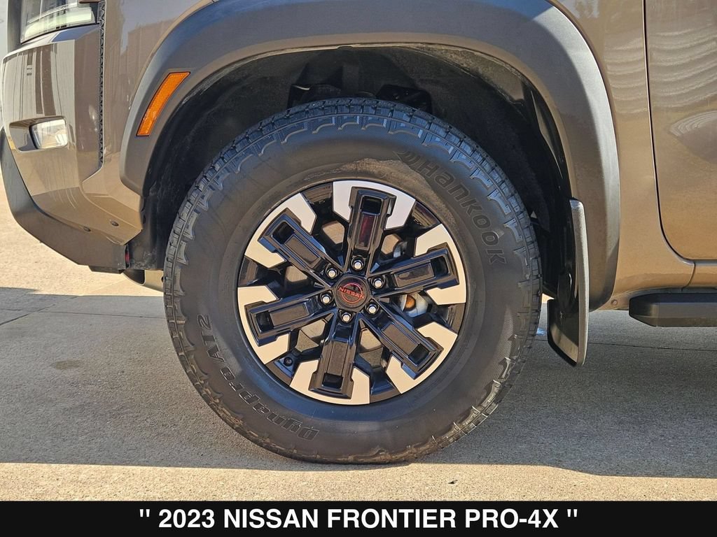 Used 2023 Nissan Frontier PRO-4X w/ Technology Package AWD/4WD image 33