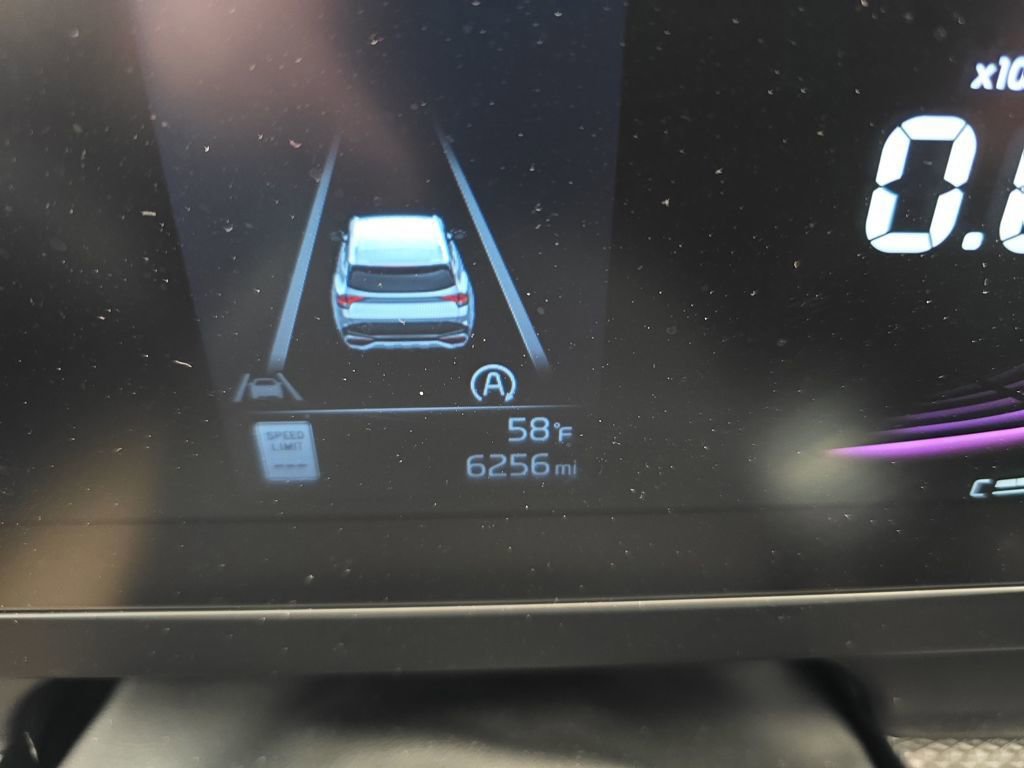 Certified 2025 Kia Sportage LX image 22