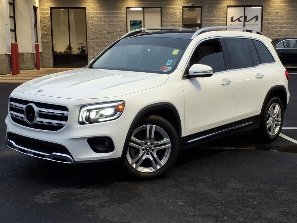 Used 2020 Mercedes-Benz GLB 250 4MATIC image 2