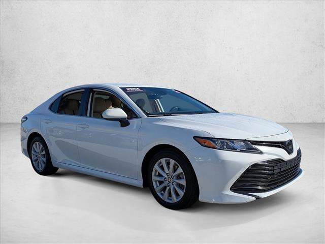 Certified 2020 Toyota Camry LE image 3