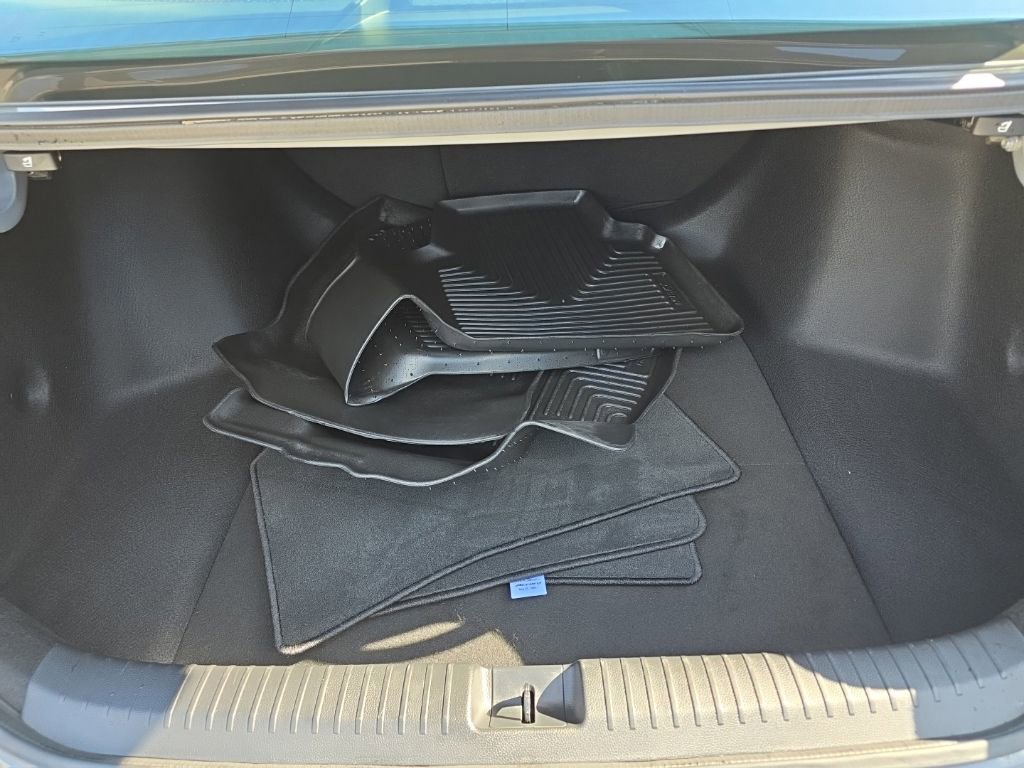 Used 2025 Honda Accord EX-L image 14