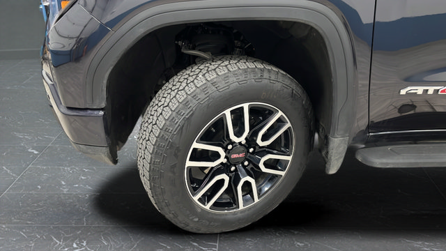 Used 2026 GMC Sierra 1500 AT4 w/ AT4 Premium Package AWD/4WD image 40