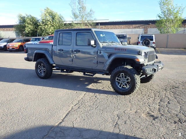 Used 2021 Jeep Gladiator Willys image 15