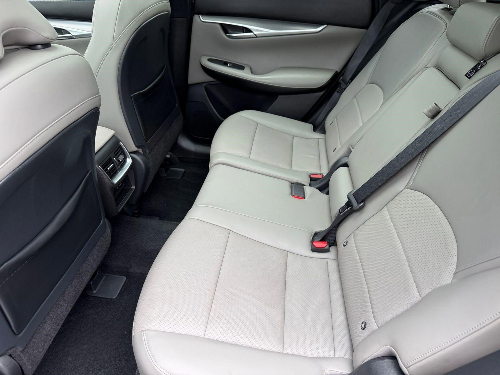 Used 2023 INFINITI QX50 Luxe FWD image 21