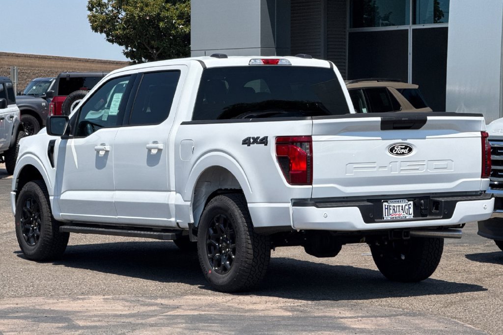 New 2026 Ford F150 XLT w/ XLT Black Appearance Package AWD/4WD image 6