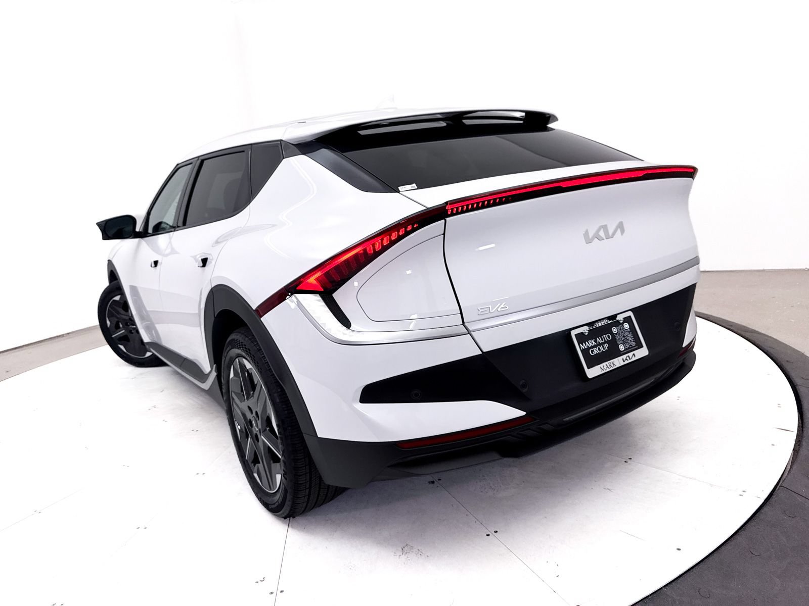 Used 2025 Kia EV6 Light RWD image 7