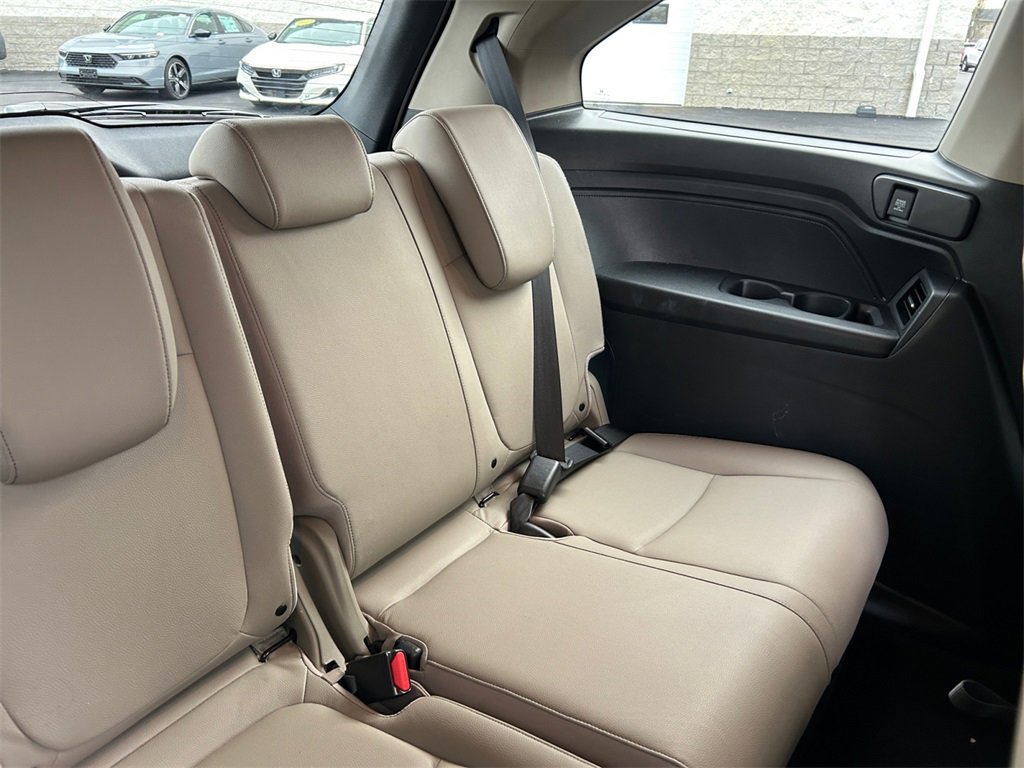 Certified 2024 Honda Odyssey EX-L image 21