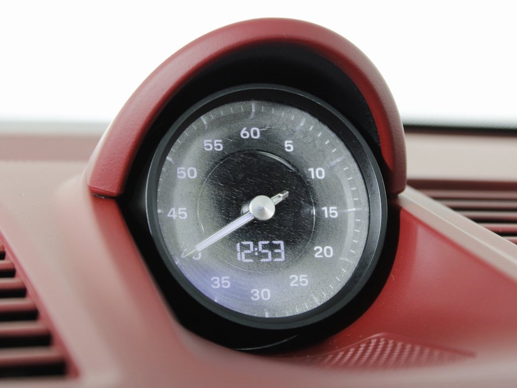 Used 2024 Porsche 911 Carrera 4S image 28