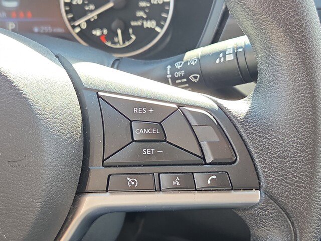 Used 2024 Nissan Altima 2.5 SV image 26