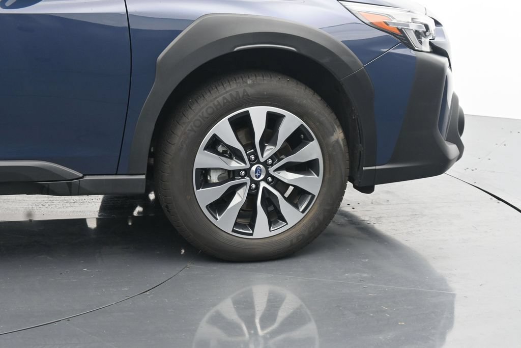 Used 2024 Subaru Outback Touring XT AWD/4WD image 11