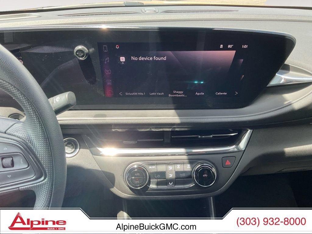 Used 2025 Buick Envista Preferred FWD image 11