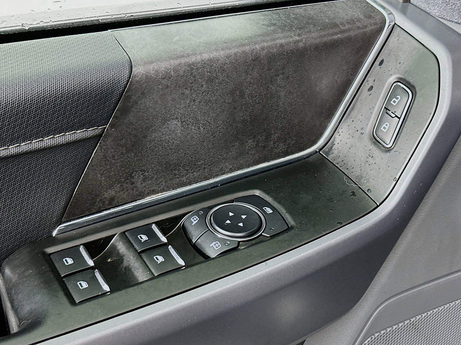 Used 2025 Ford F150 XLT w/ Equipment Group 301A Standard image 18