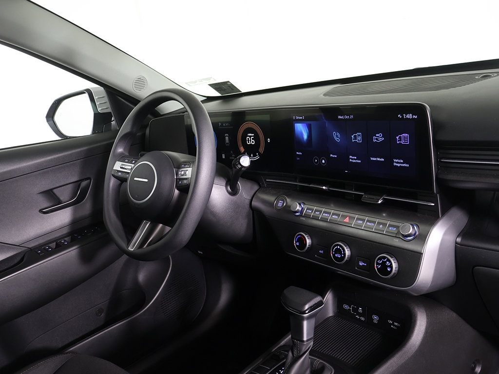 Certified 2025 Hyundai Kona SE FWD image 22