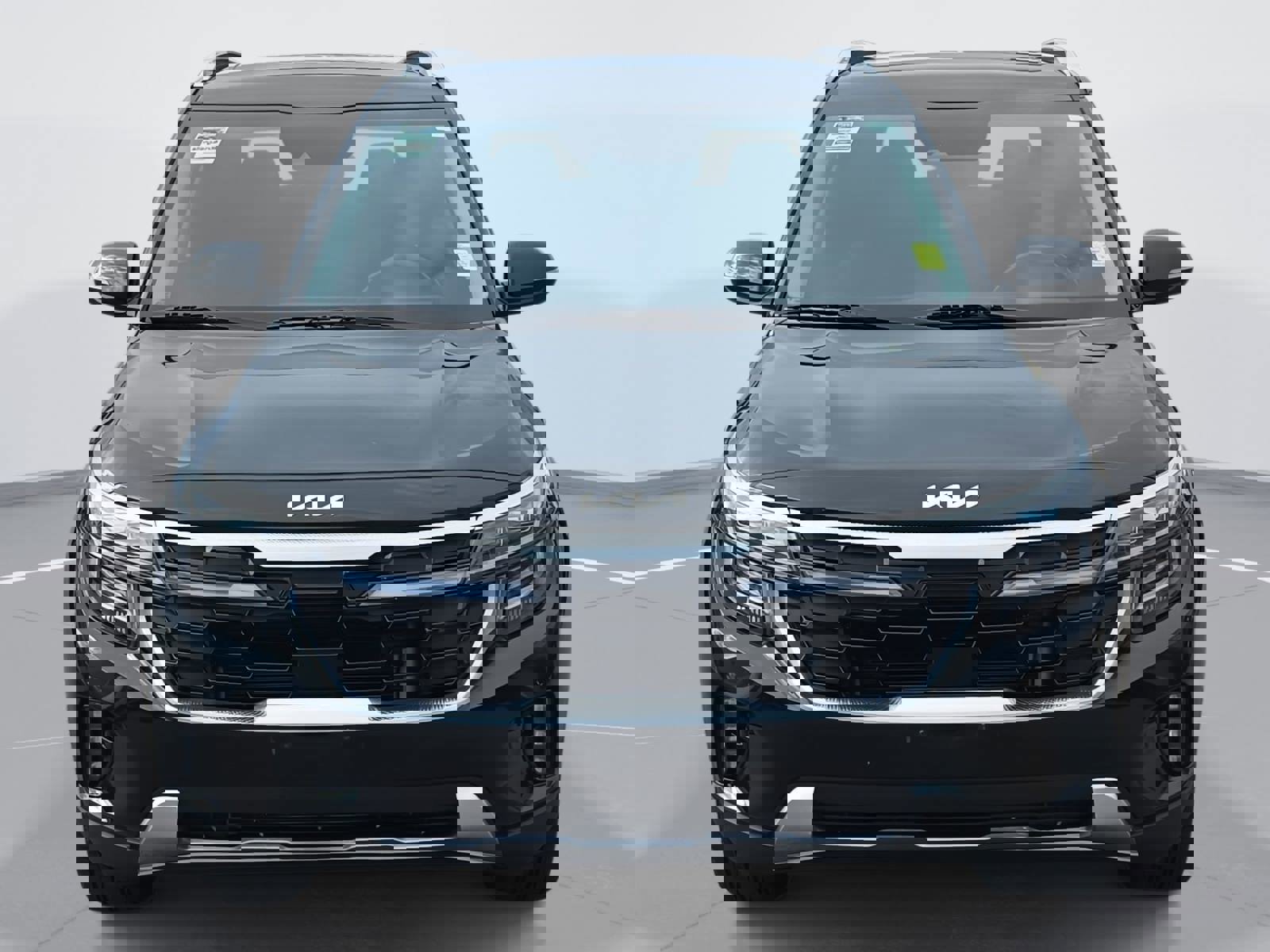 Used 2024 Kia Seltos SX w/ SX Sunroof Package image 2