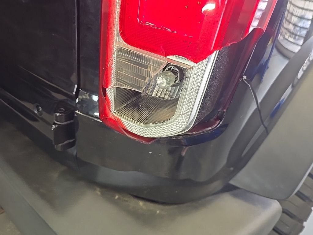 Used 2023 Ford Bronco Big Bend AWD/4WD image 4