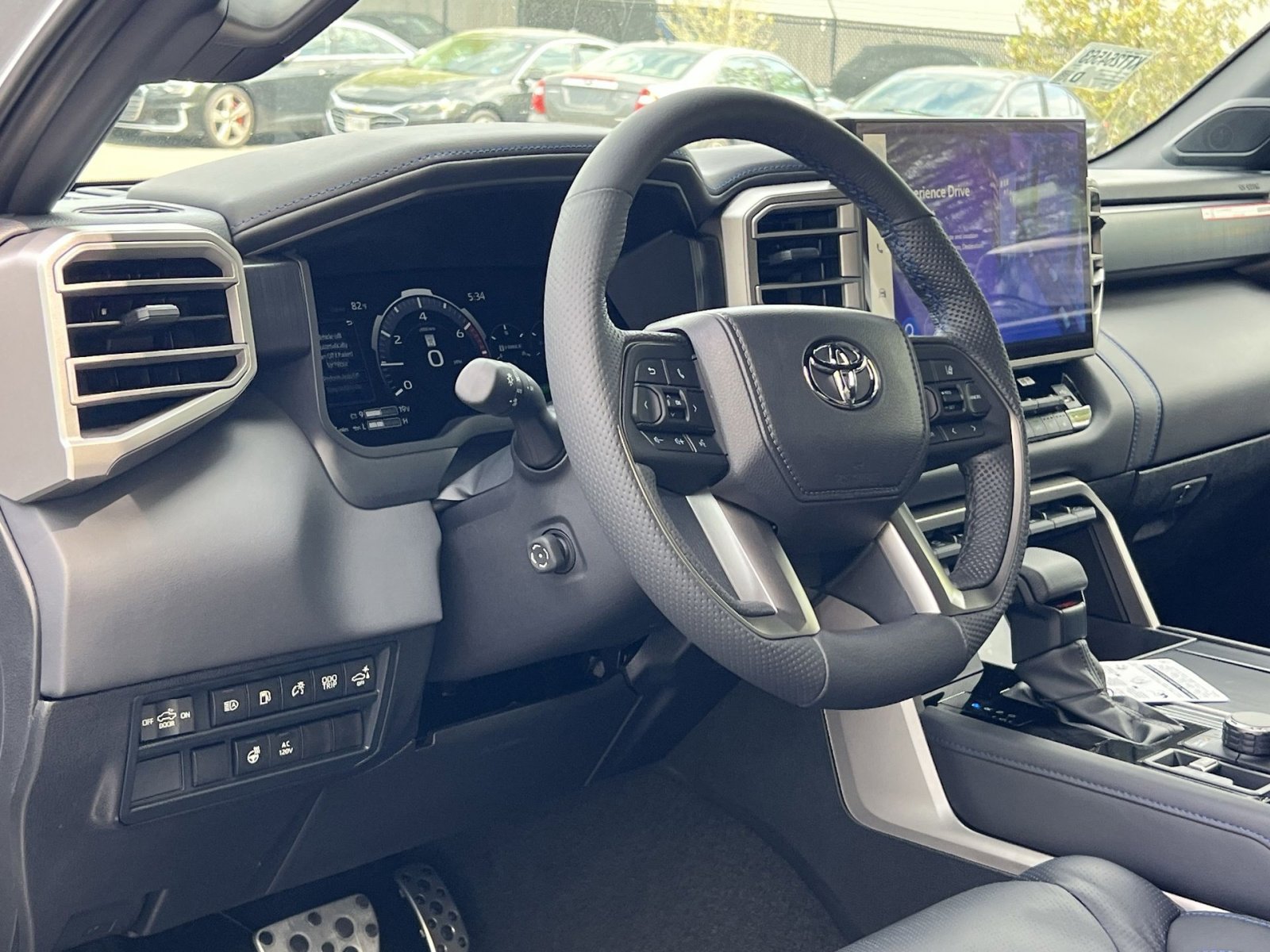 New 2026 Toyota Tundra Limited AWD/4WD image 11