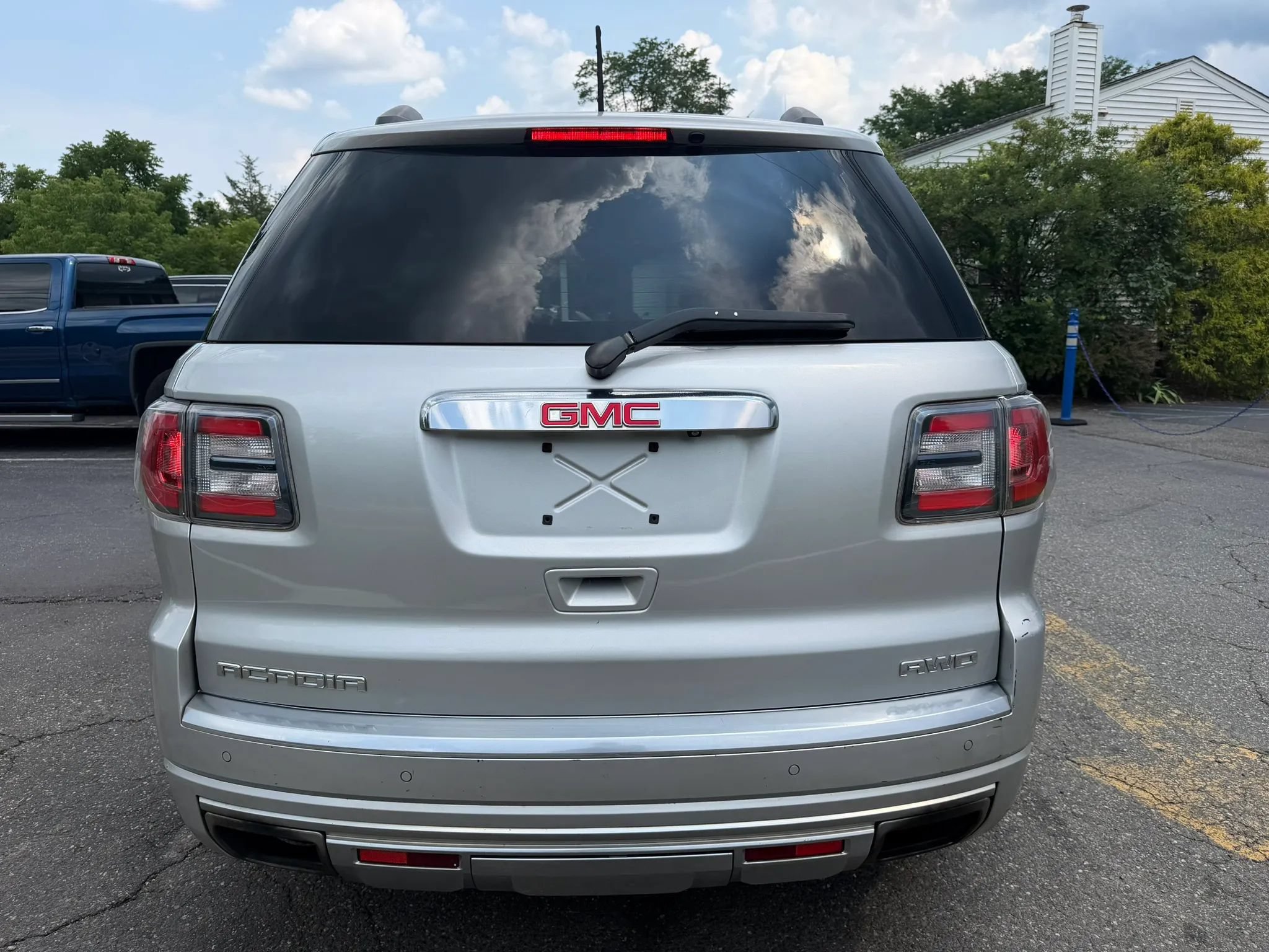 Used 2014 GMC Acadia Denali AWD/4WD image 5