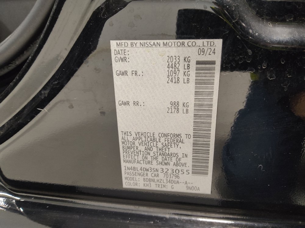 Used 2025 Nissan Altima 2.5 SV AWD/4WD image 33