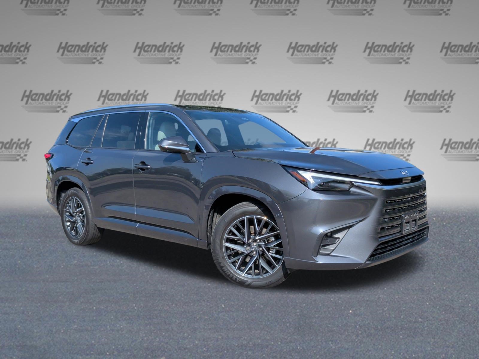 Used 2025 Lexus TX 350 AWD w/ Technology Package image 2