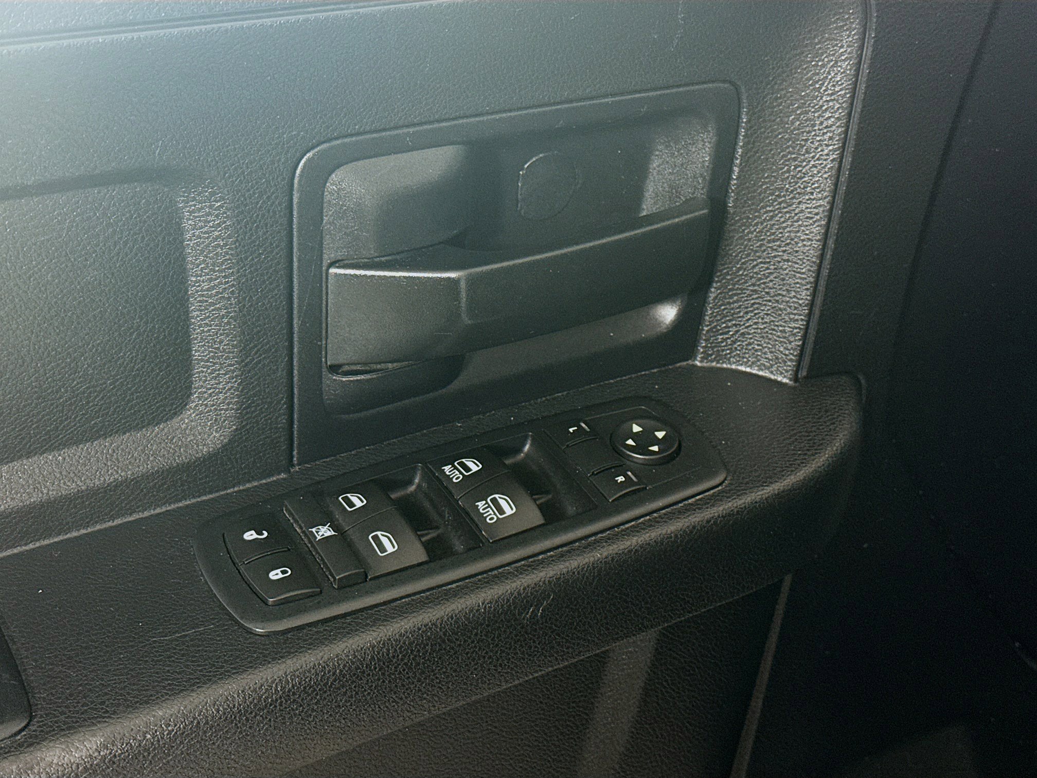 Used 2016 RAM 1500 Tradesman w/ Popular Equipment Group image 23