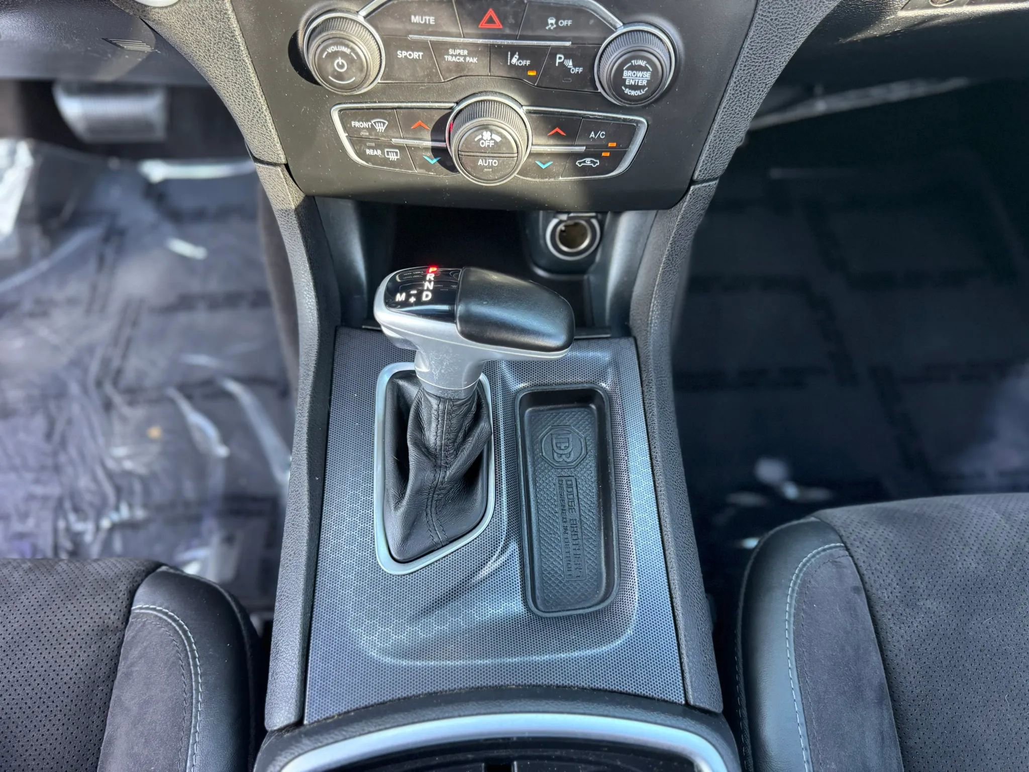 Used 2018 Dodge Charger R/T Scat Pack RWD image 20