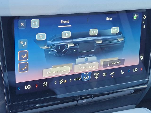 New 2026 Lincoln Navigator L Black Label AWD/4WD image 22