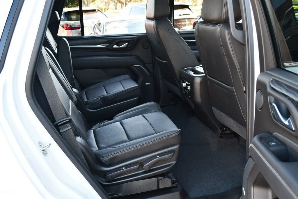 Used 2021 GMC Yukon Denali w/ Denali Premium Package RWD image 24