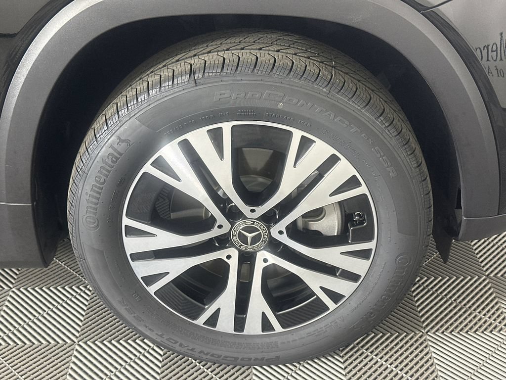 Certified 2025 Mercedes-Benz GLB 250 4MATIC image 13