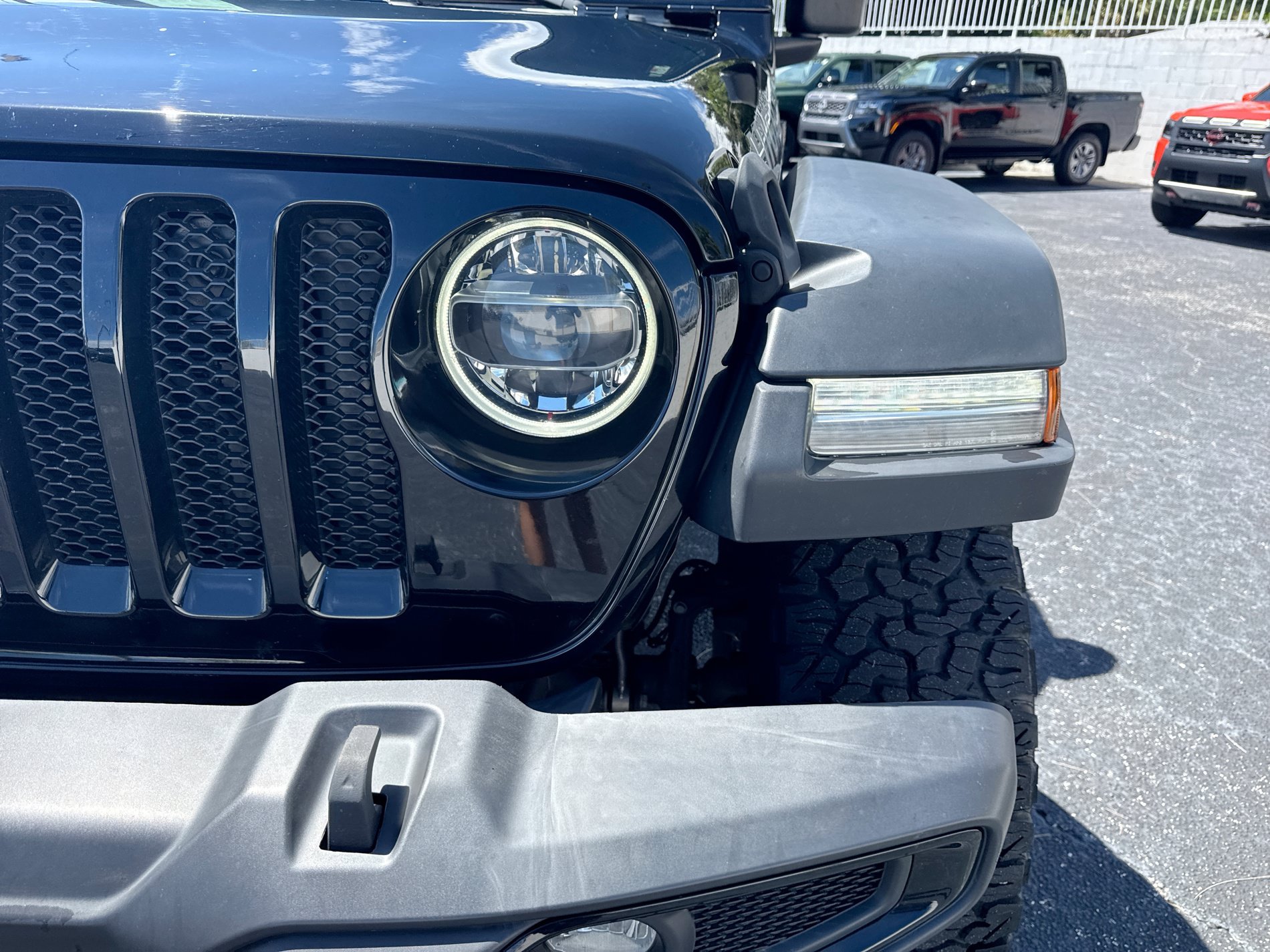 Used 2022 Jeep Wrangler Unlimited Sport AWD/4WD image 10