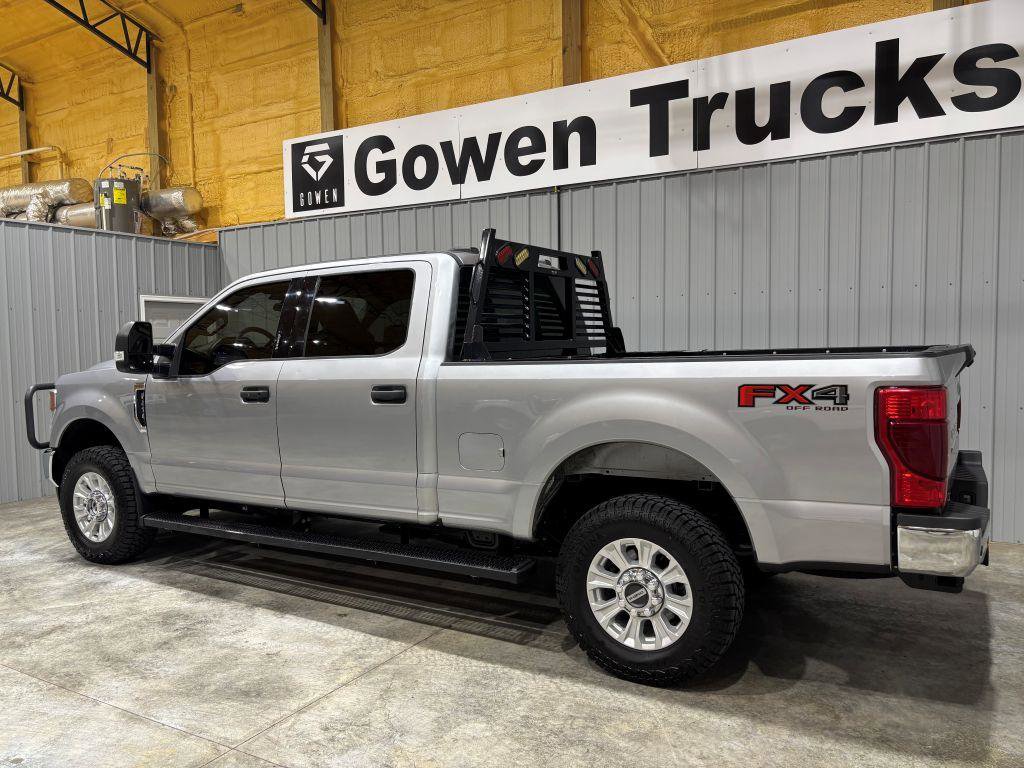 Used 2022 Ford F250 XLT w/ XLT Value Package AWD/4WD image 5
