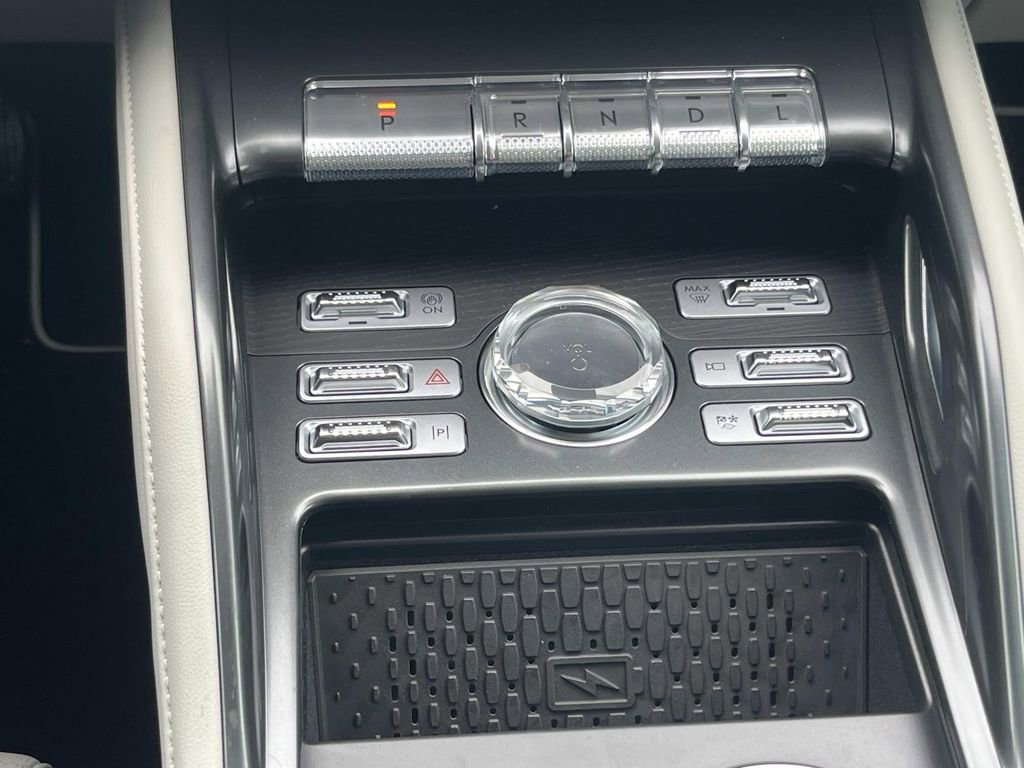 New 2026 Lincoln Nautilus Reserve AWD/4WD image 21