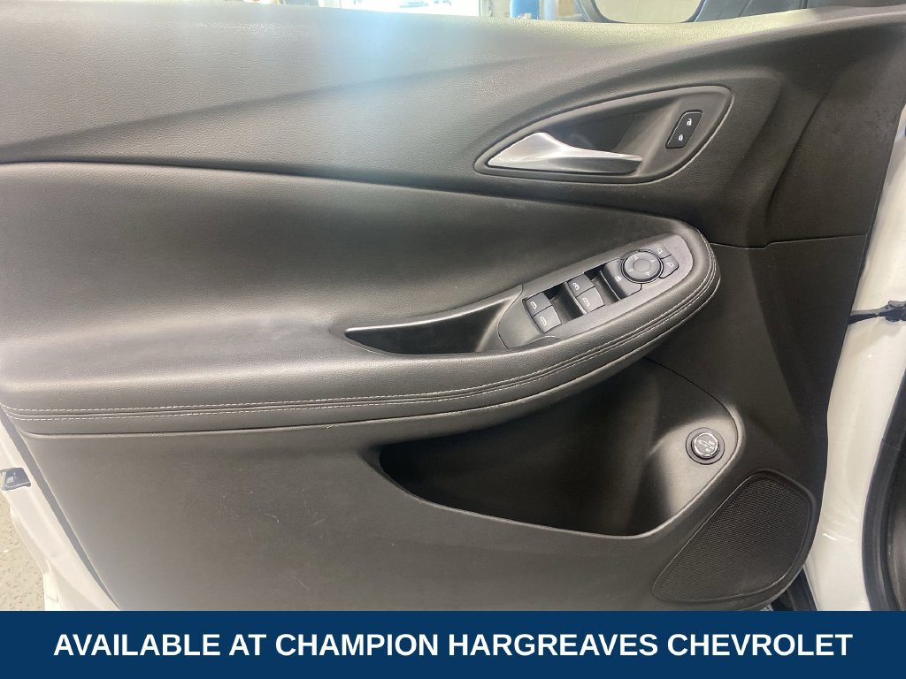 Certified 2024 Buick Encore GX Preferred w/ Comfort Package FWD image 30