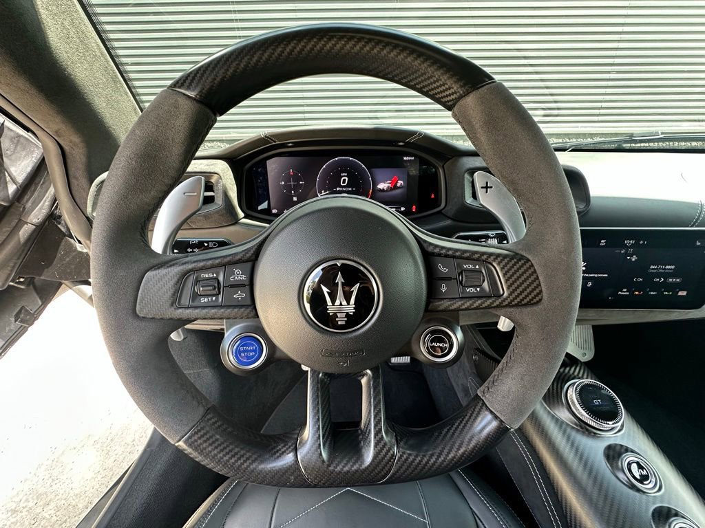 Used 2023 Maserati MC20 Coupe RWD image 17