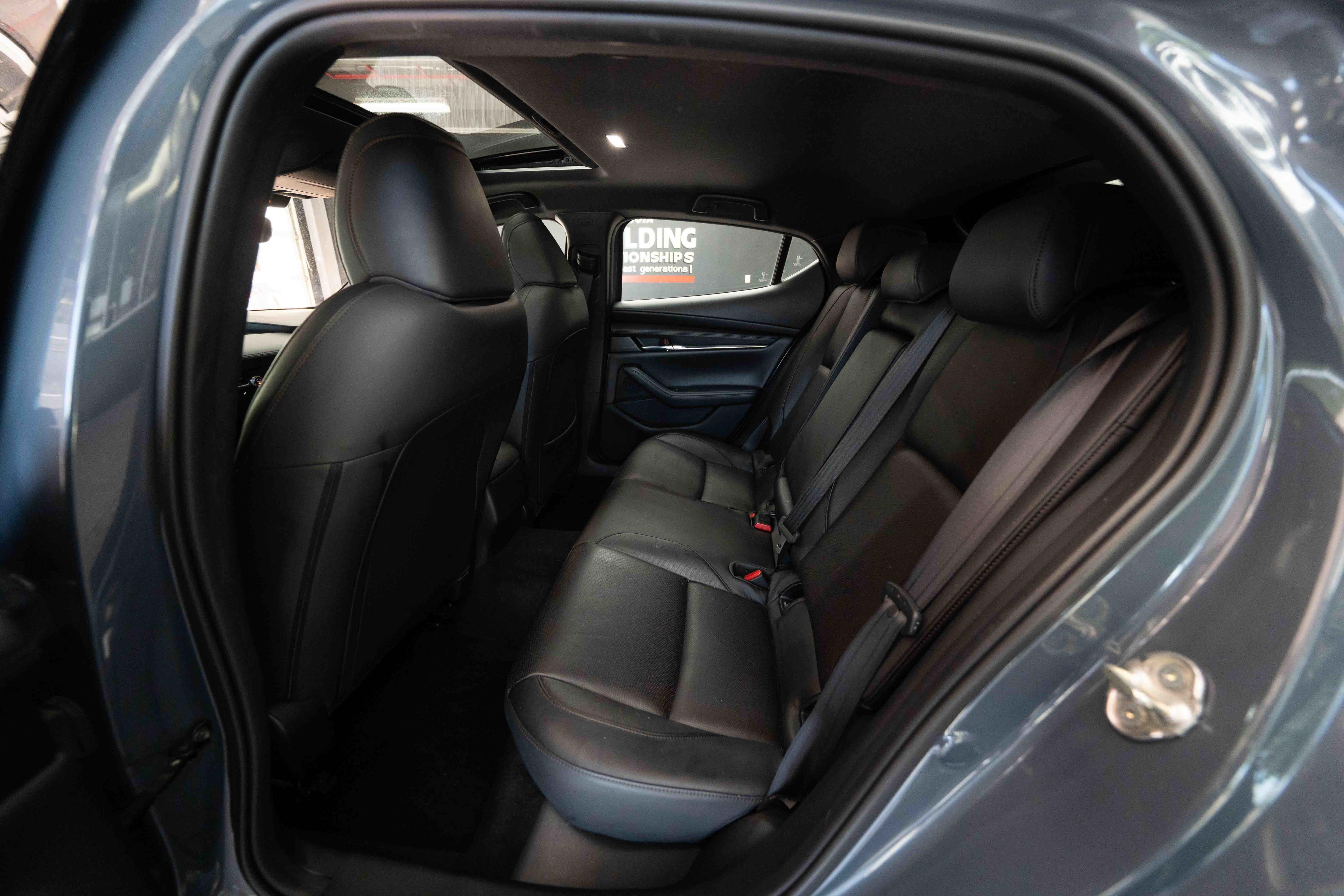 Used 2021 MAZDA MAZDA3 s AWD/4WD image 23