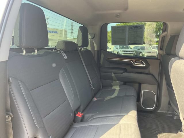 Used 2023 Chevrolet Silverado 1500 LT Trail Boss w/ LPO, Dark Essentials Package AWD/4WD image 18
