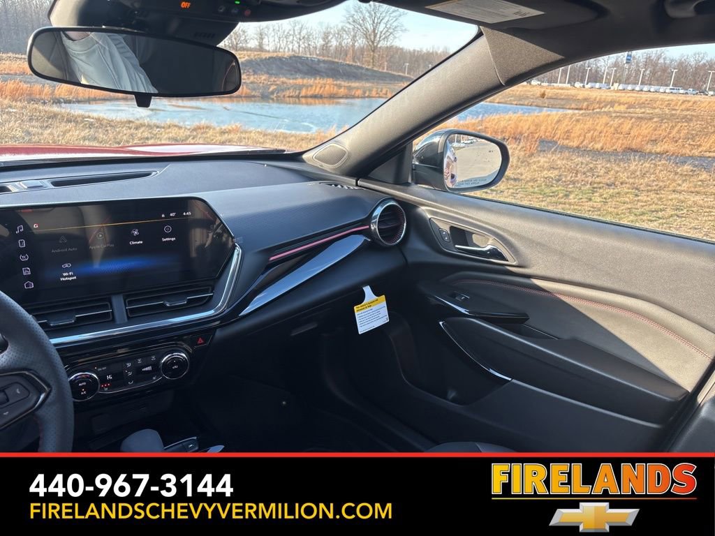 New 2026 Chevrolet Trax RS w/ Sunroof Package image 45