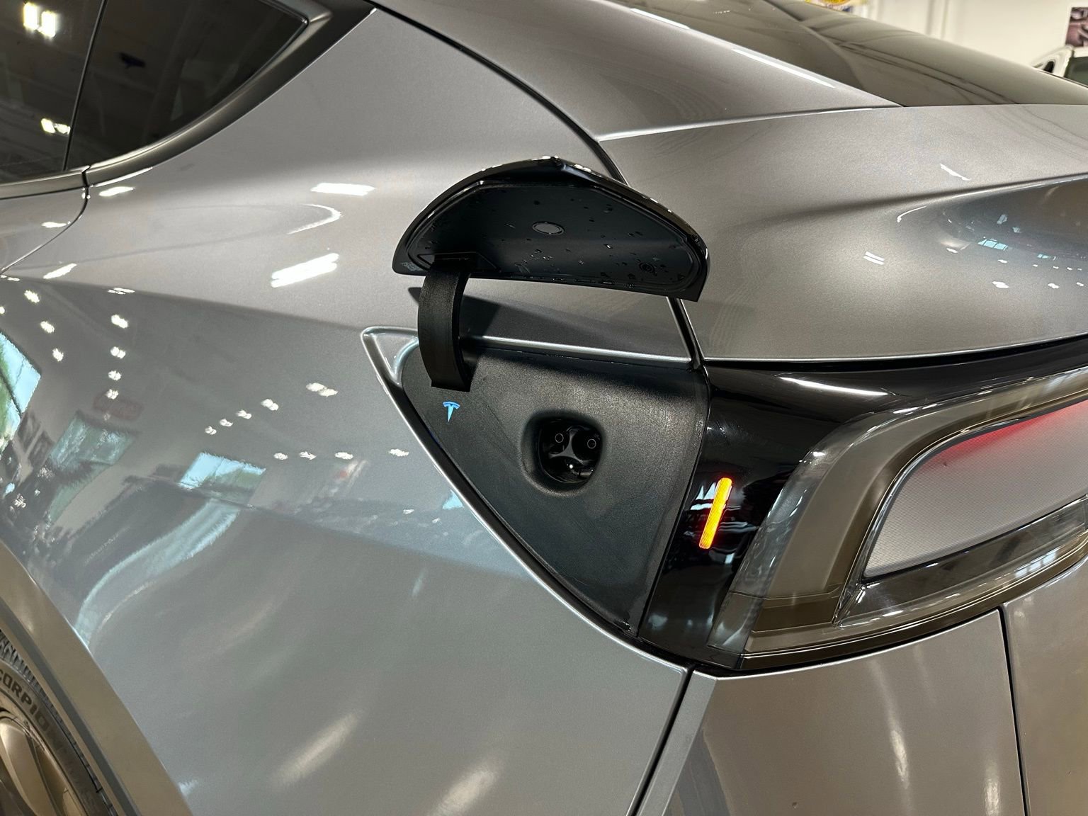 Used 2026 Tesla Model Y Long Range AWD/4WD image 47