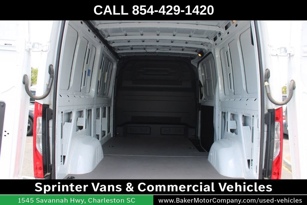 Used 2023 Mercedes-Benz Sprinter 2500 image 24
