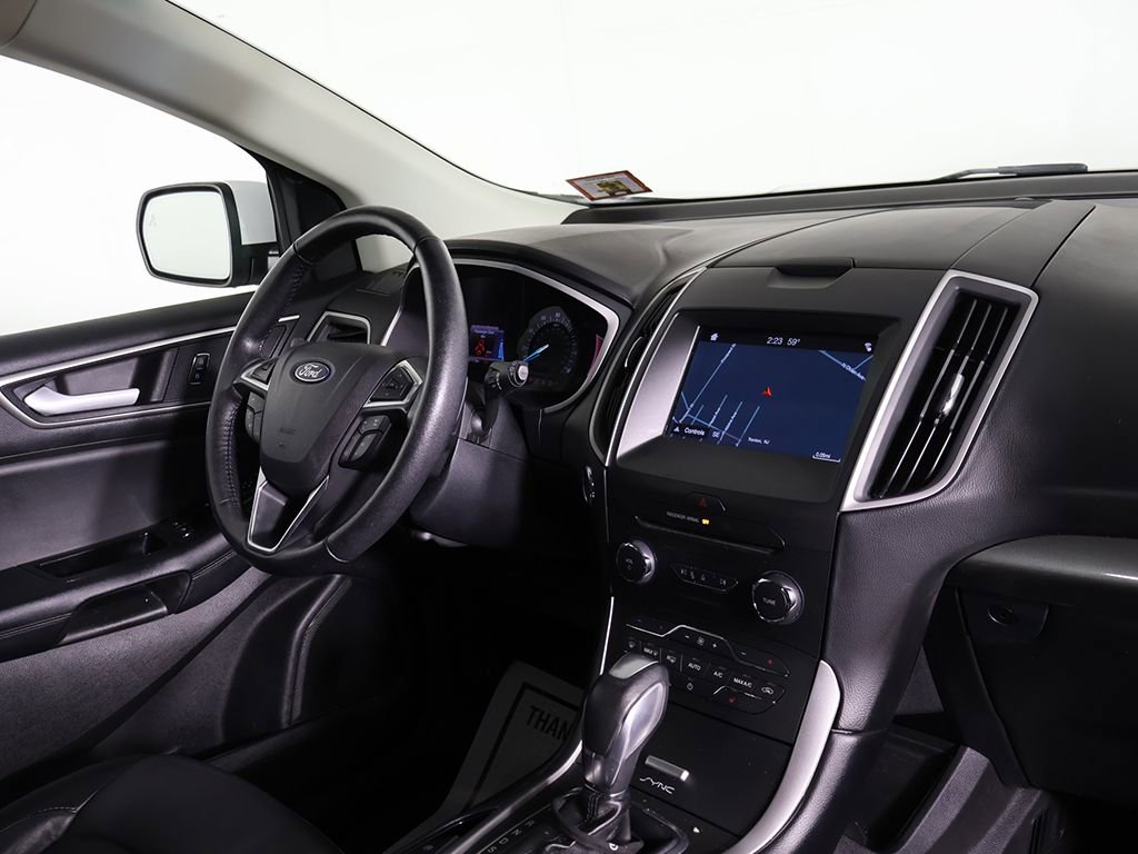 Used 2017 Ford Edge SEL w/ Equipment Group 201A AWD/4WD image 23