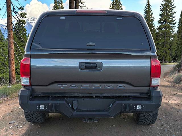 Certified 2025 Ford Maverick Lariat AWD/4WD image 28