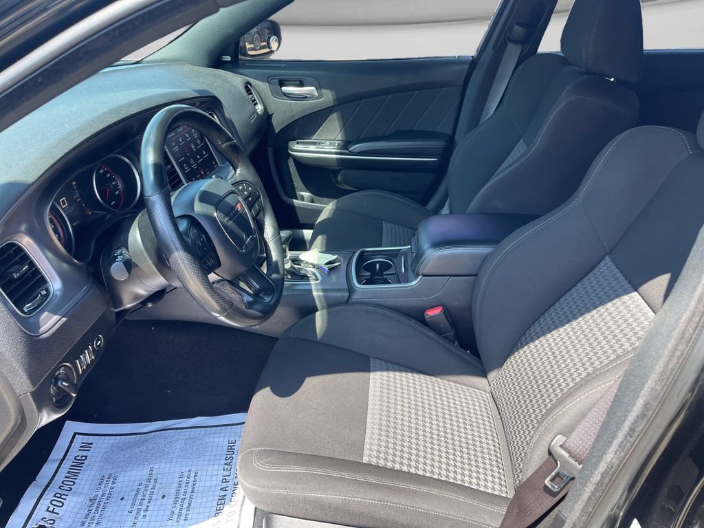 Used 2023 Dodge Charger R/T w/ Cold Weather Package RWD image 19