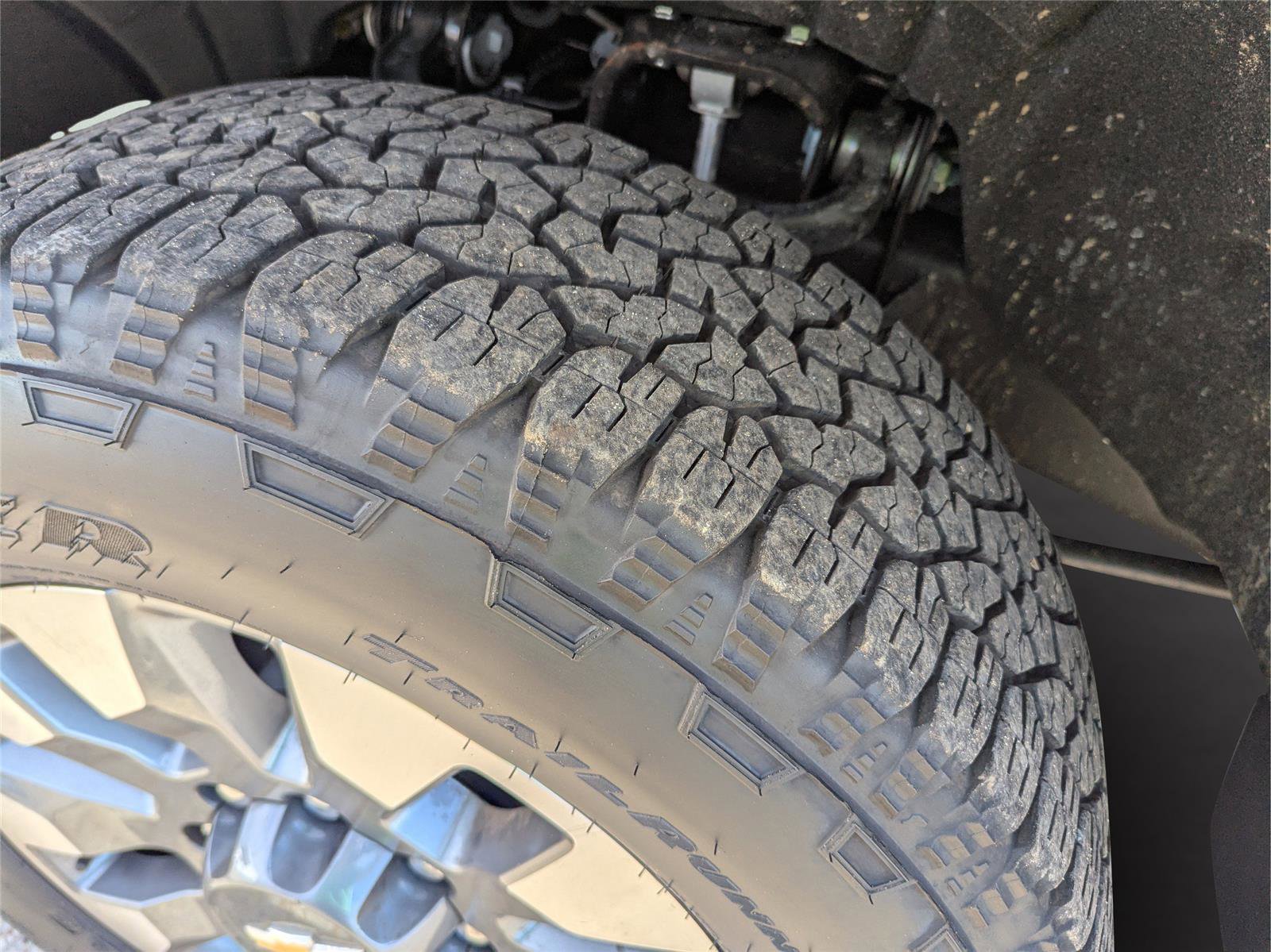 Used 2026 Chevrolet Silverado 2500 Custom w/ Custom Value Package image 23